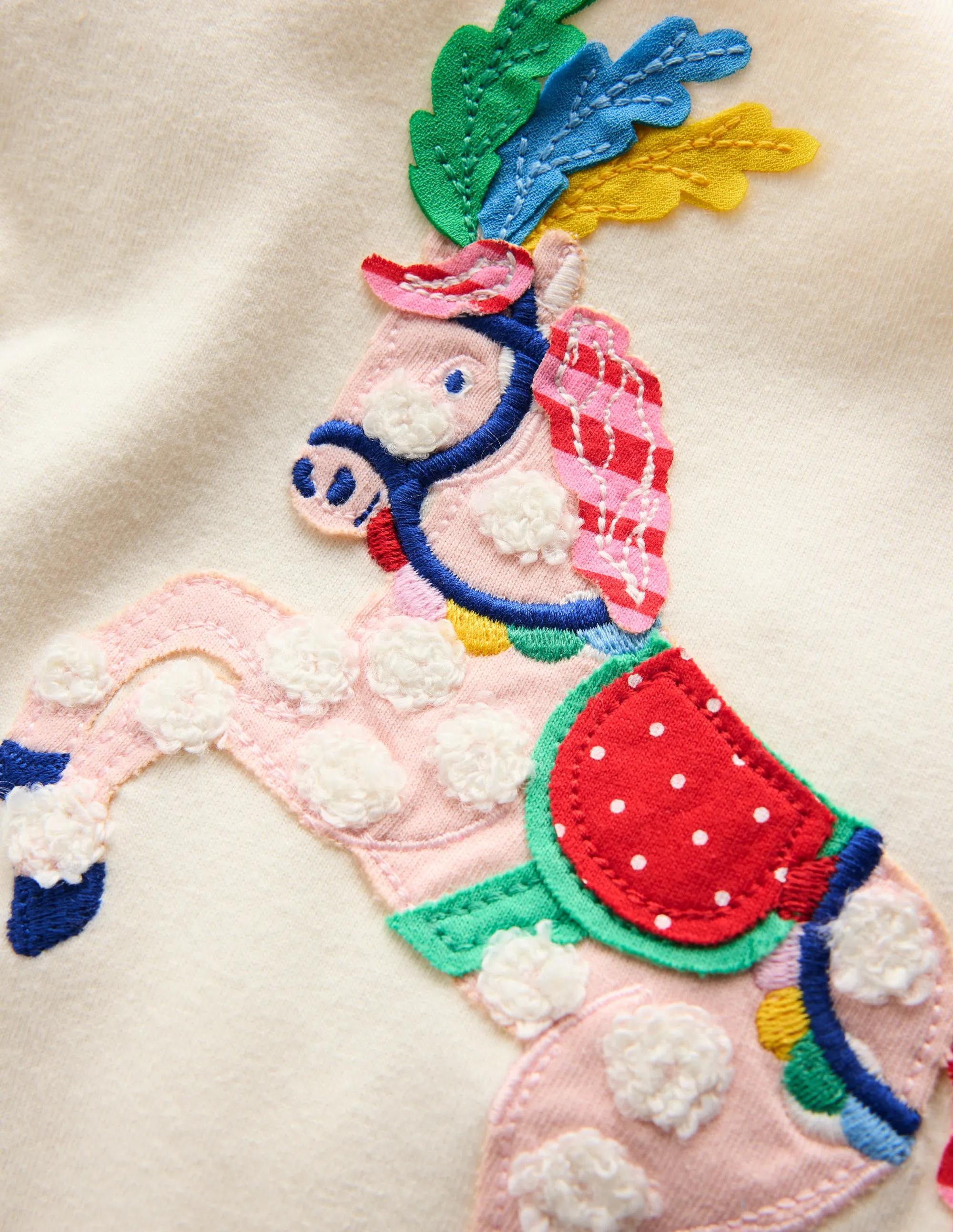 Puff Sleeve Appliqué T-shirt-Soft Ivory Horse
